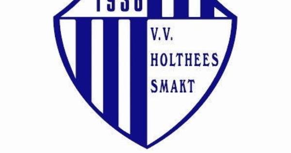 Voetbalclub heft team op na wangedrag in kantine - De Gelderlander