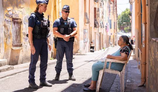 ‘Ik ben niet racistisch, maar het is een kwestie van respect voor Frankrijk’: hoe vergaat het Perpignan, waar radicaal-rechts al aan de macht is?