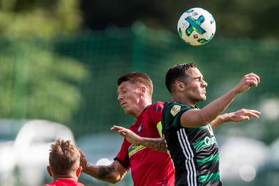 Feyenoord onderuit bij eerste serieuze test