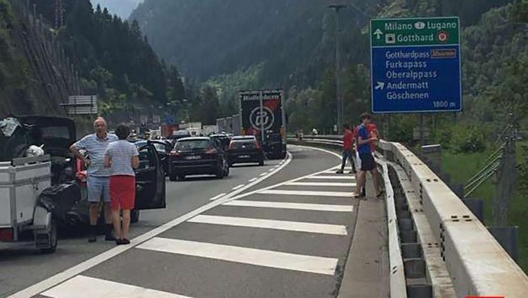 Vier doden bij ongeval voor ingang van Gotthardtunnel | De ...