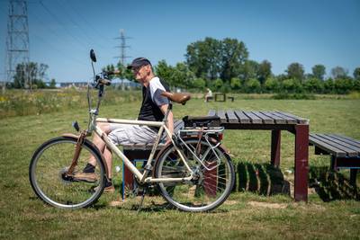 Overbetuwenaar wil picknicktafels en minder ruimte voor de auto