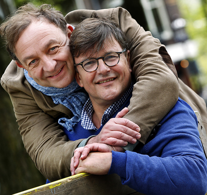 Jon van Eerd en echtgenoot vieren relatiejubileum Show AD.nl