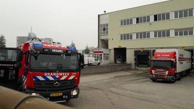 Explosie in bedrijfspand in Veghel, twee zwaargewonden