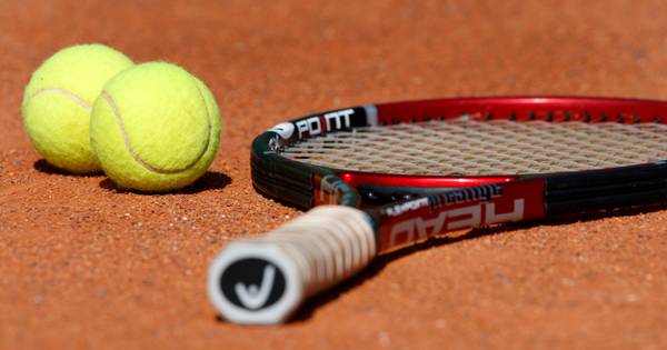 Bernheze beslist: Loosbroek kan gaan tennissen | Uden, Veghel eo - BD.nl