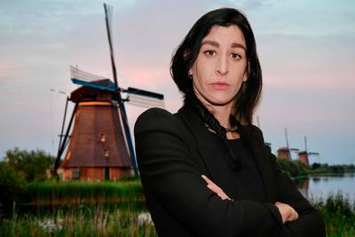 Ryanne van Dorst gaat in tv-programma op zoek naar Nederlandse identiteit