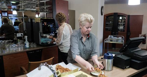 Restaurant op slot voor bejaarde bewoners Lobede: maaltijden in huiskamers of omgebouwde ruimte