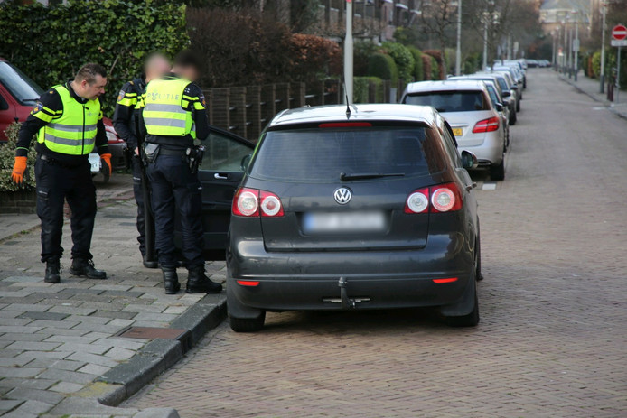 Op de Boslaan in Den Haag is de Poolse automobilist uiteindelijk aangehouden.
