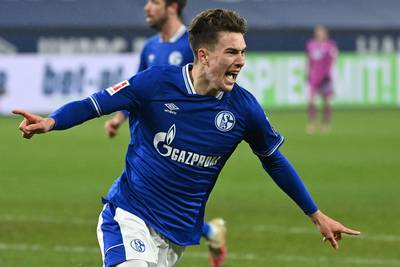 4-0 voor Schalke 04: club van Benito Raman pakt eerste competitiezege in een jaar na hattrick van 19-jarige Amerikaan