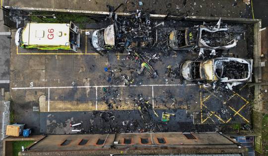 Vijf aanslagen in twee weken tijd: nieuwe terreurgroep wijst op groeiende Iraanse hybride oorlogsvoering in Europa