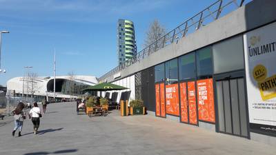 Er strijkt weer een stationskapper neer op Arnhem Centraal