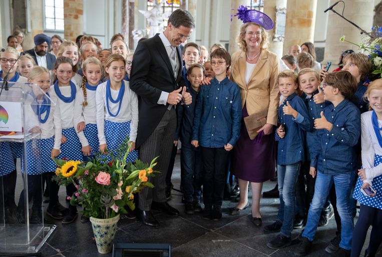 Selfies Applaus En Een Imam Als Voorganger Bij De Prinsjesdagdienst Trouw