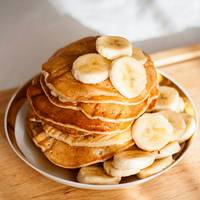 Zo maak je bananenpannenkoekjes