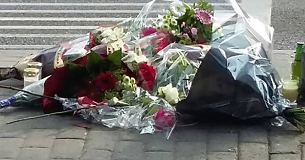 'Waarom zou ik de foto van mijn overleden zoon niet tweeten?' - AD.nl