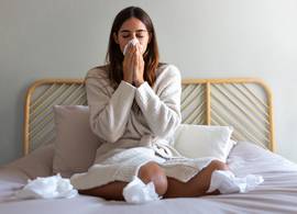 Dít zegt de kleur van je snot over je gezondheid