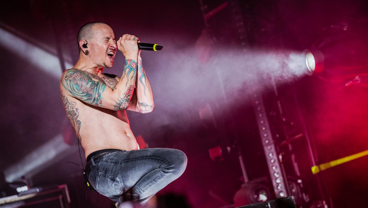 Chester Bennington (41), zanger Linkin Park, pleegt ...