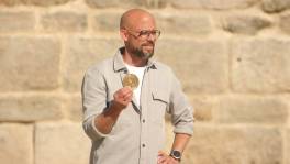 Een mysterieuze nieuwe troef: de munt van de waarheid