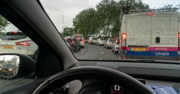 Ongeval zorgt voor file op de Pleijroute.