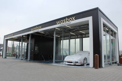 In Heteren krijgen soldaten de wasbeurt van hun auto cadeau: ‘enorm veel respect’