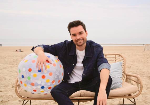 Radio-DJ Domien Verschuuren (34) deelt zijn ultieme zomerhit