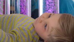 Zieke kinderen komen tot rust in allereerste snoezelmobiel