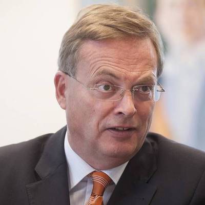 Burgemeester weg na wangedrag tijdens beschonken personeelsborrel