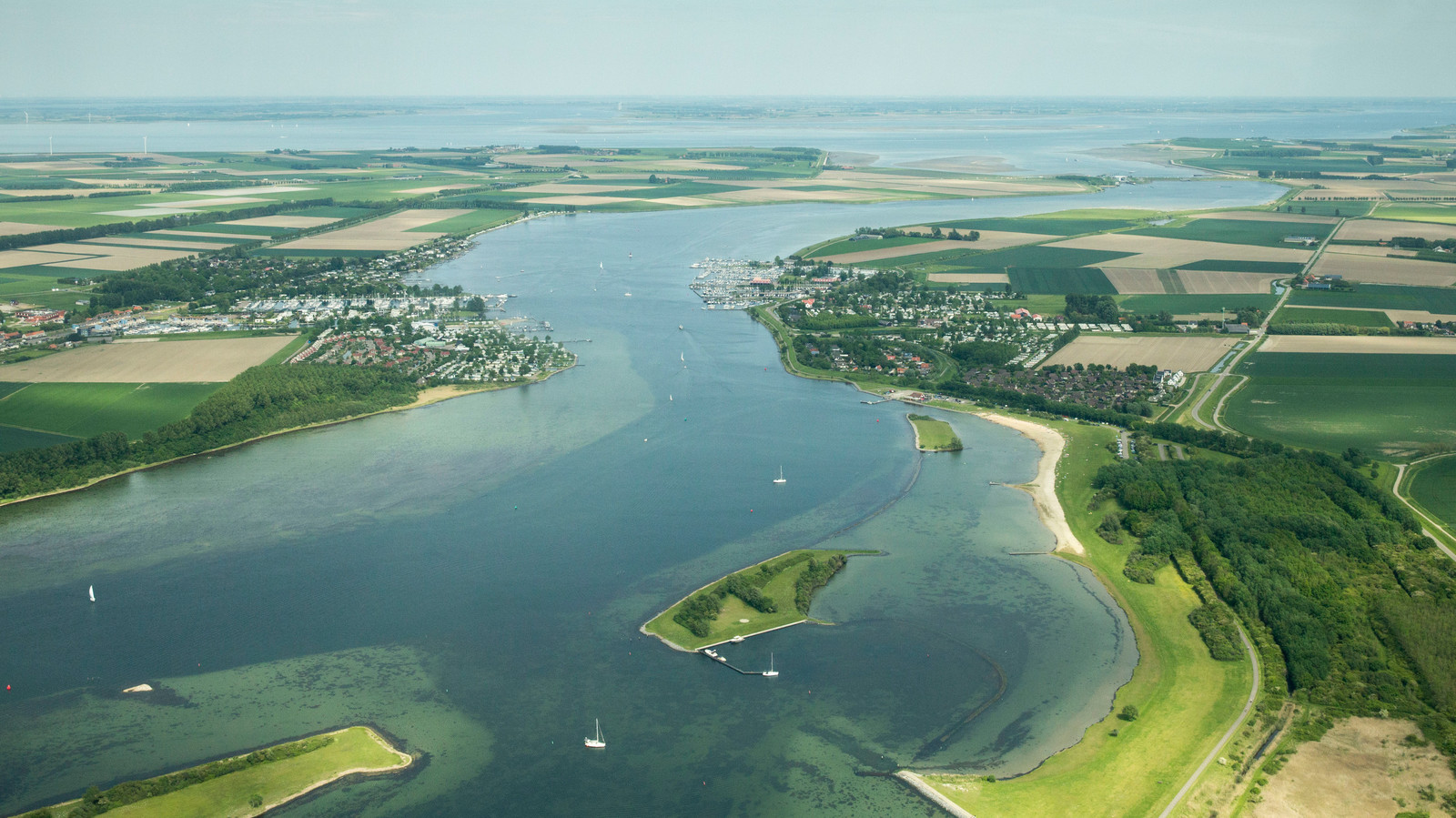 Waterpeil Veerse Meer naar zomerniveau Foto pzc.nl