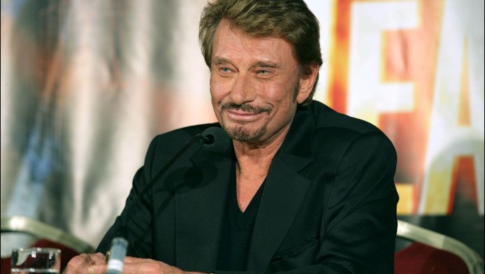 Un Pretre Raconte La Mort De Johnny Hallyday Home 7sur7 Be