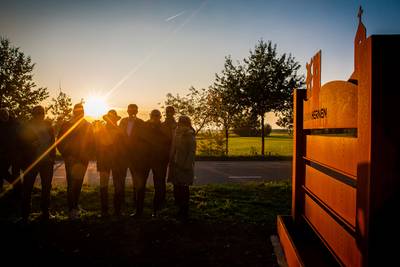 Nieuw bord als symbool voor samenwerking tussen Bergharen, Hernen en Leur