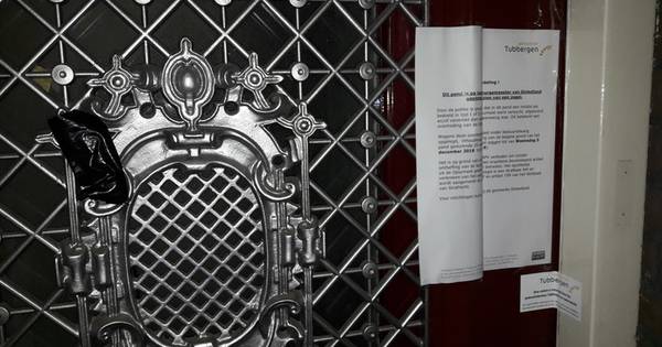 Familie begrijpt niets van inval in woning zoon in Tubbergen: 'Geloven in zijn onschuld' - Tubantia