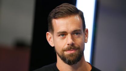 Hackers plaatsen racistische tweets op profiel van... Twitter-CEO
