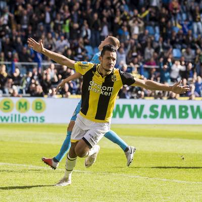 Dubbelslag voor Darfalou: Spits Vitesse in nationaal team Algerije