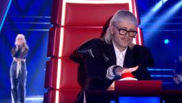 “Hoe werkt dit nu?”, Joost Klein ontdekt The Voice Van Vlaanderen