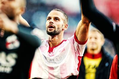 Griekse clash kost Hatzidiakos paar tanden: ‘Hij vroeg de trainer om een vrije dag morgen’