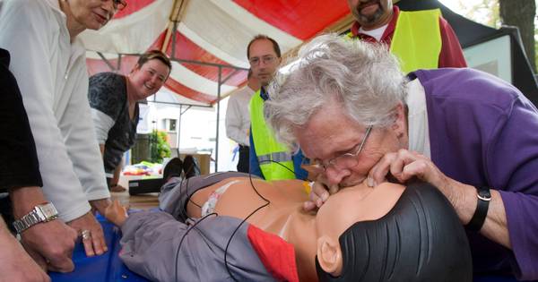 EHBO-vereniging Vught houdt op te bestaan: 'Vanwege een gebrek aan bestuursleden' - BD.nl