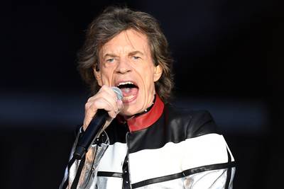 Mick Jagger (74) verovert harten met schattige reacties op Instagram zoon