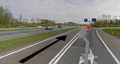 ‘Levensgevaarlijk’: bestuurder Mercedes snijdt vlak voor afrit BMW af op A325