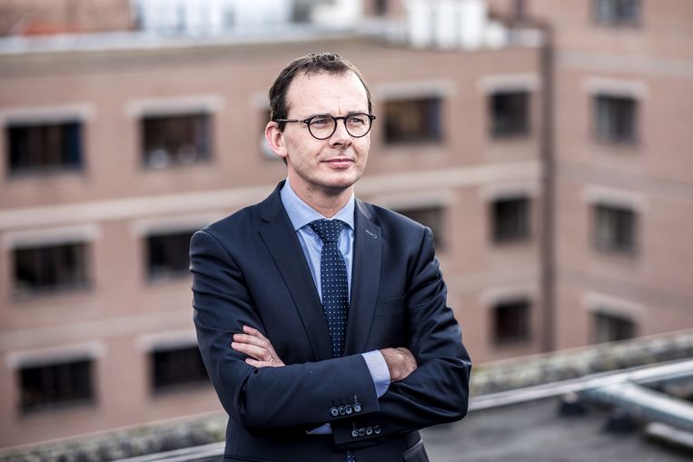 De coronacrisis geneest de Vlaming van de illusie dat hij anders of beter bestuurd wordt dan de andere Belgen