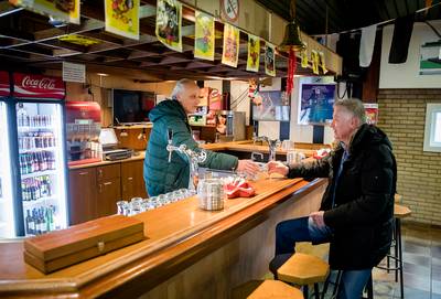 Sportclubs in de fout en schenken minderjarigen vaak alcohol