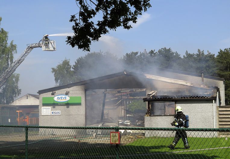 Tuincentrum Aveve Uitgebrand Lille In De Buurt Hln
