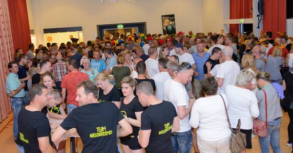 Genderen geniet na van eerste Ertepikkers Quiz
