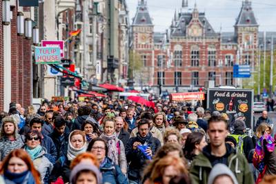 Amsterdam lokt Londenaren met 'lage huurprijzen'