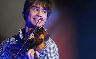 Oud-winnaar Alexander Rybak weer naar Songfestival voor Noorwegen
