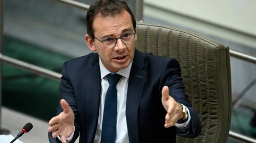 “Beke vijf keer om actie gevraagd. Nul keer antwoord”