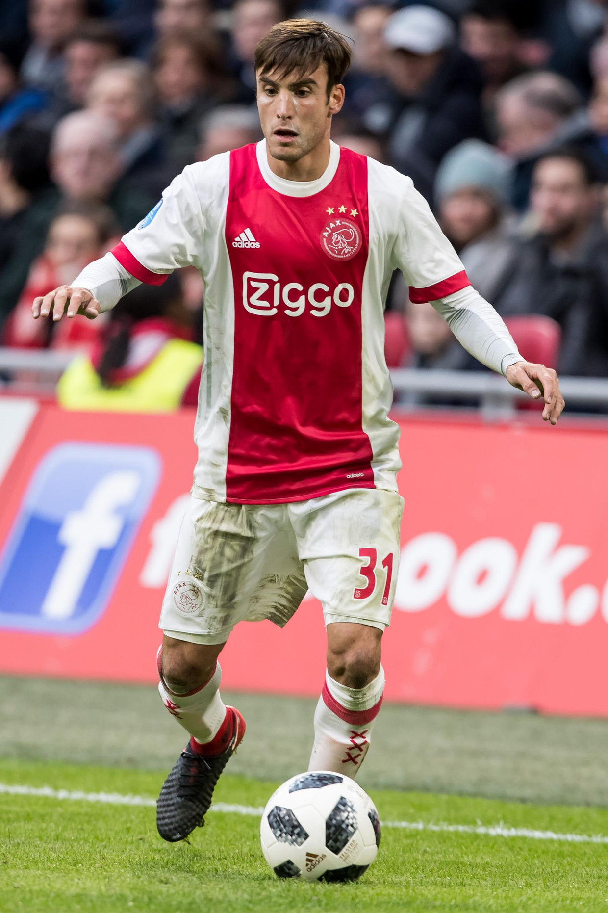 Ajax mag blij zijn met aanwinst 'Nico' Tagliafico | Het Parool