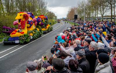 Bloemencorso trekt 800.000 bezoekers
