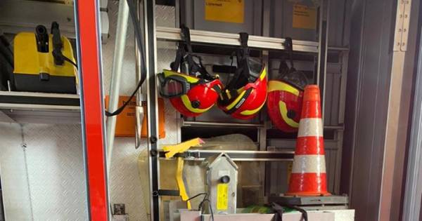 Tienduizenden euro's levensreddend gereedschap gestolen bij inbraak in brandweerkazerne van Boekelo.