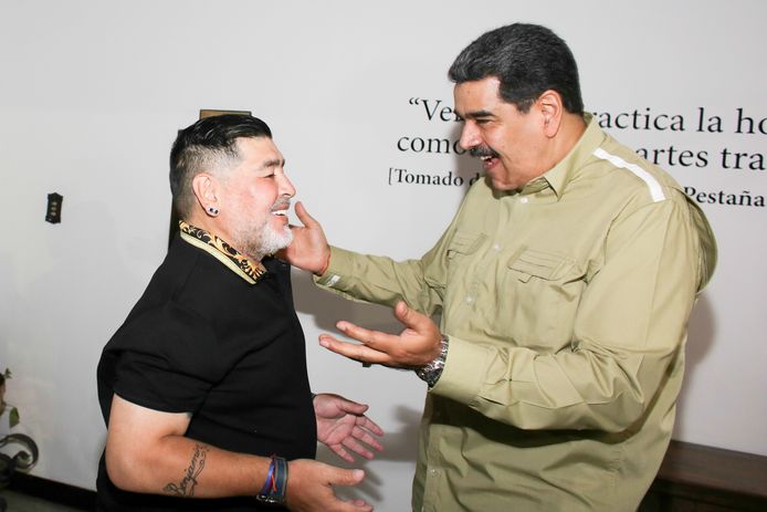 Nicolas Maduro, président vénézuélien, et Diego Maradona à Caracas, au Venezuela, le 21 janvier 2020