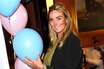 Kijkers vol lof over vriendin van André Hazes in Vier handen op één buik