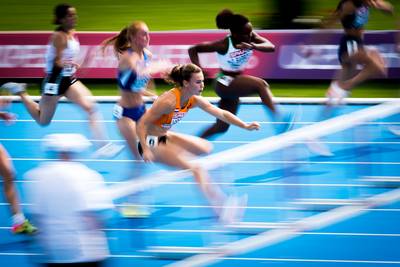 Hordeloopster Visser pakt goud bij EK junioren