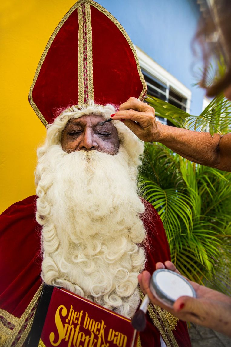 Op Curacao Wordt Sint Wit Geschminkt Trouw